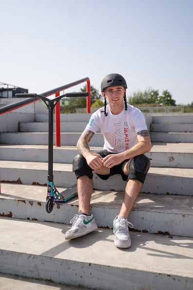 Freestyle koloběžka IVS Journey 3 Jamie Hull Neo Black