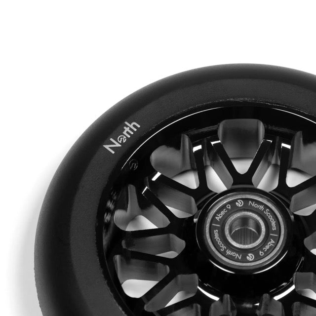 Kolečko North Club 110 Matte Black