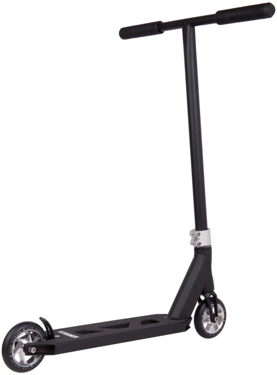 Freestyle koloběžka Striker Essential L Black Silver