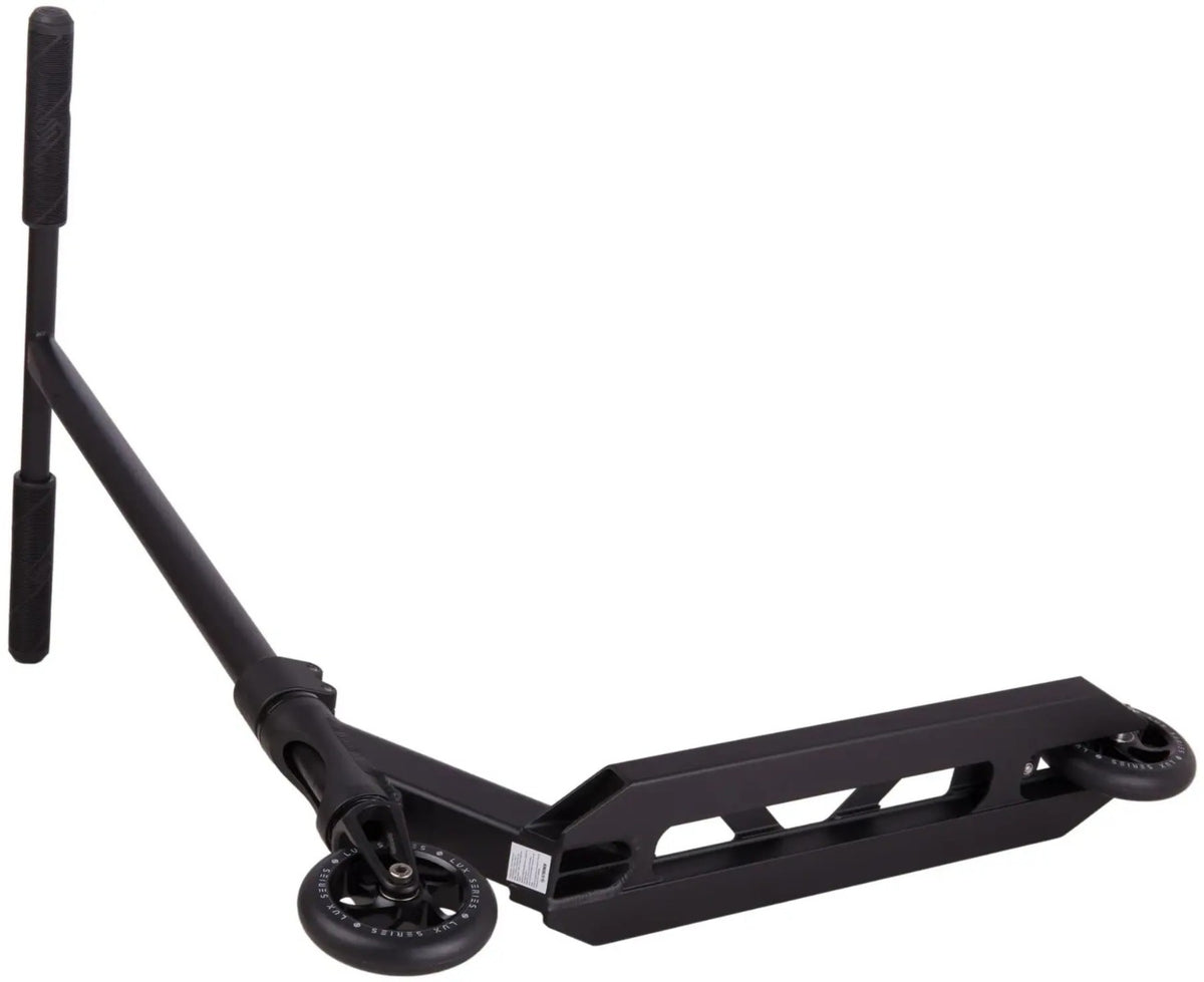 Freestyle koloběžka Striker Essential L Black